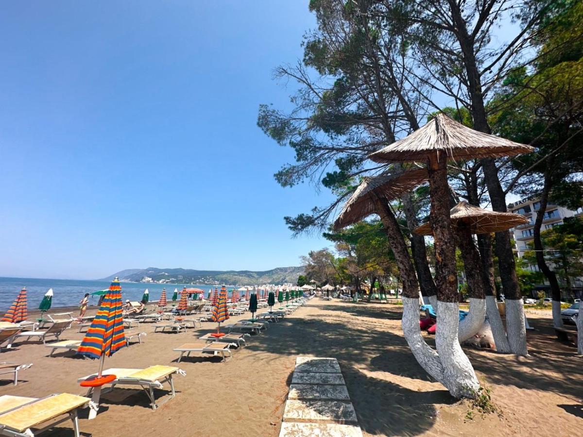 Frojd Kune Resort & Beach Hotel Shëngjin エクステリア 写真