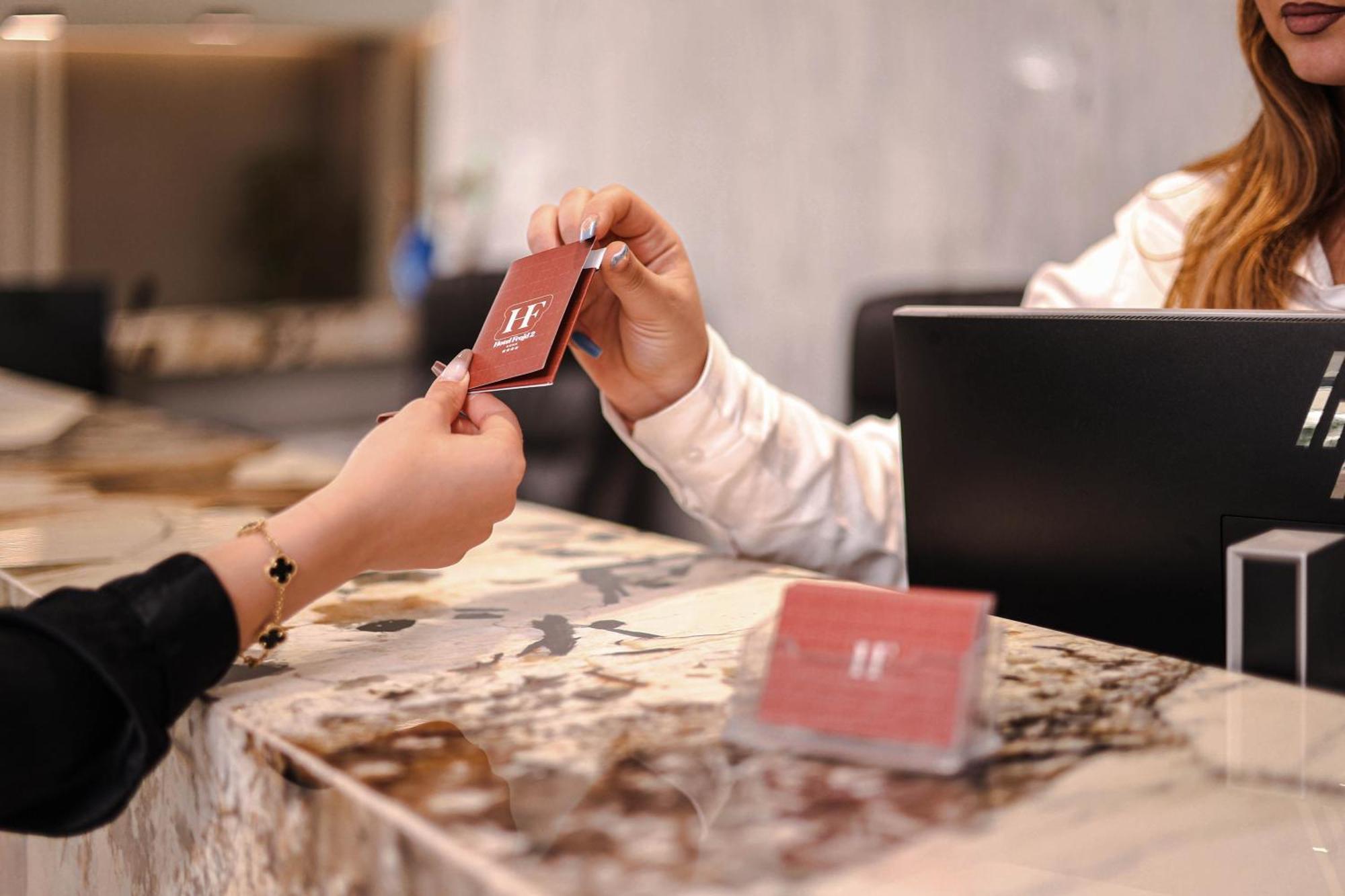 Frojd Kune Resort & Beach Hotel Shëngjin エクステリア 写真