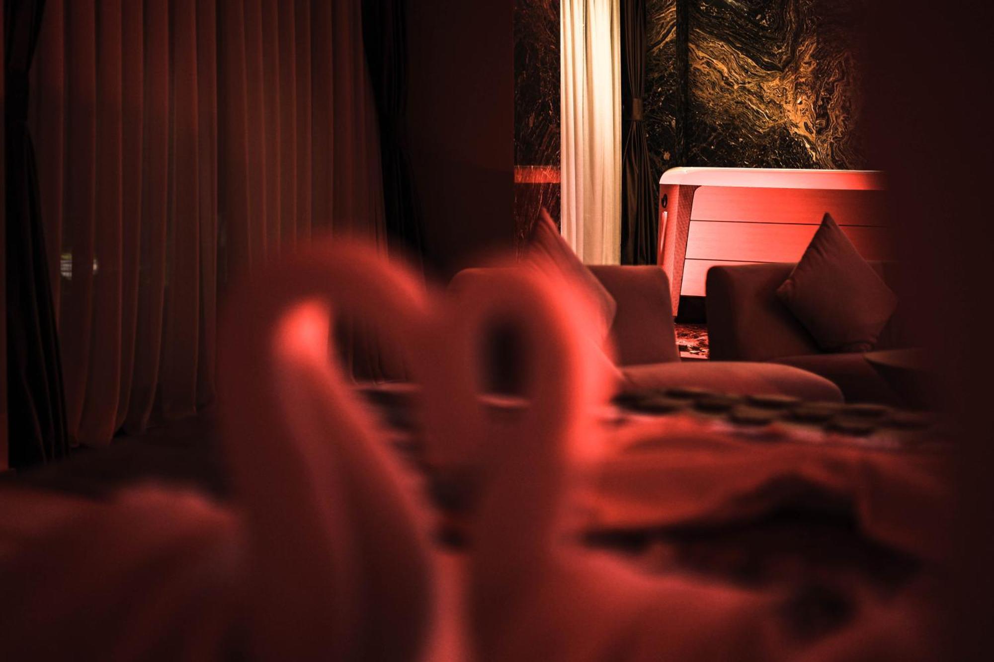 Frojd Kune Resort & Beach Hotel Shëngjin エクステリア 写真