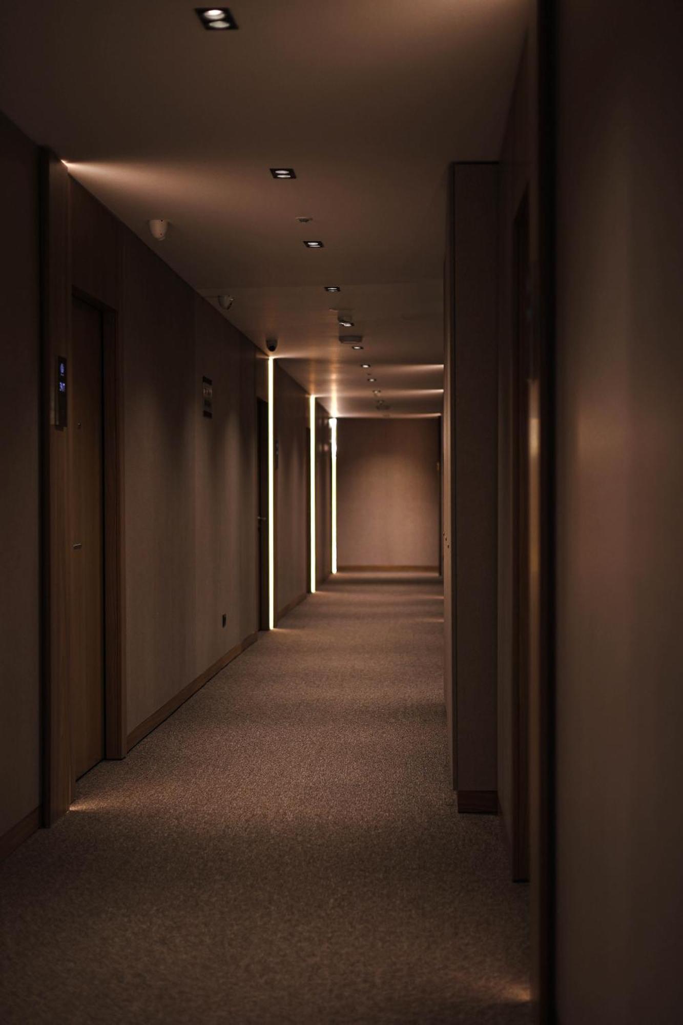 Frojd Kune Resort & Beach Hotel Shëngjin エクステリア 写真