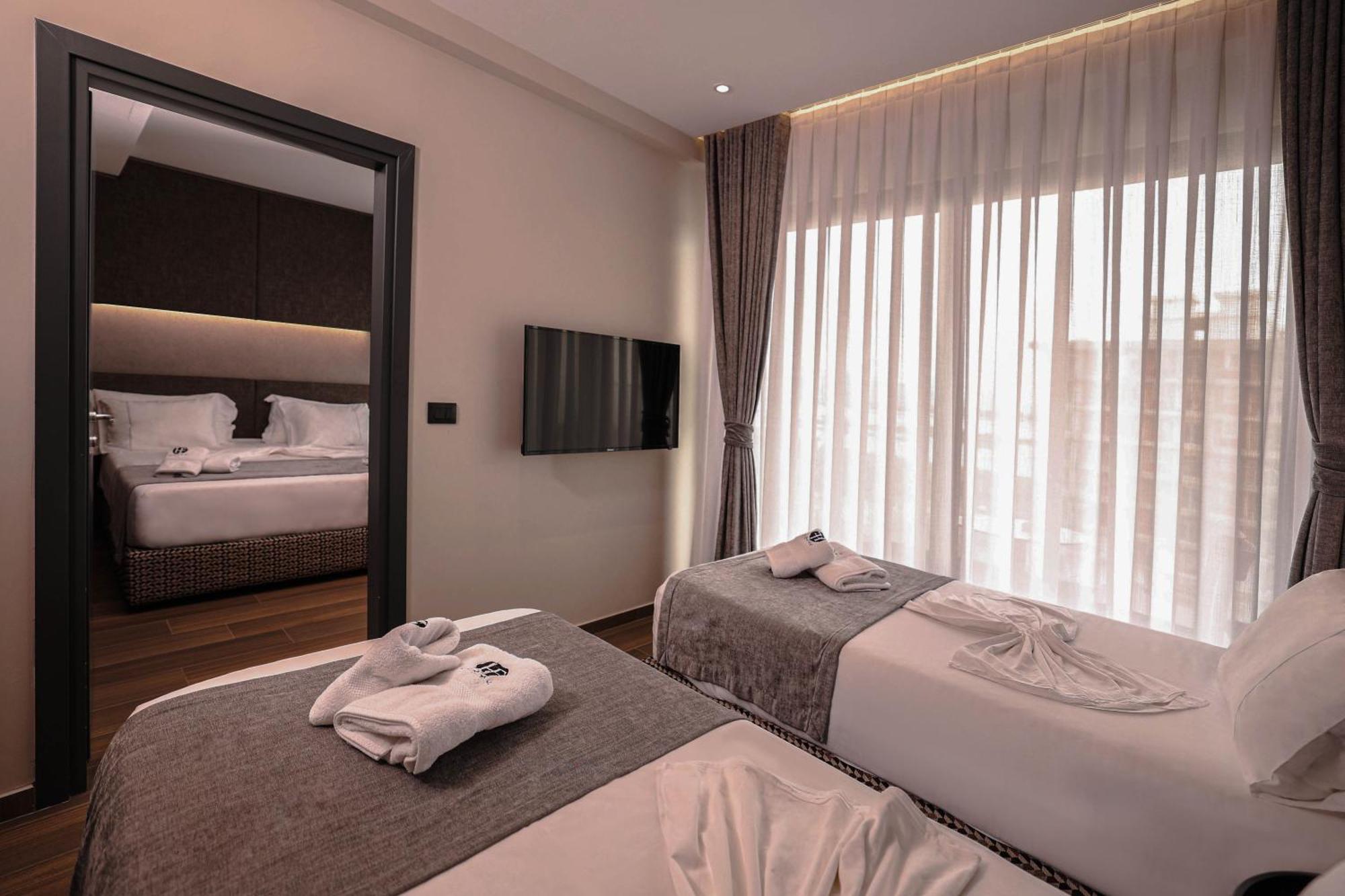 Frojd Kune Resort & Beach Hotel Shëngjin エクステリア 写真