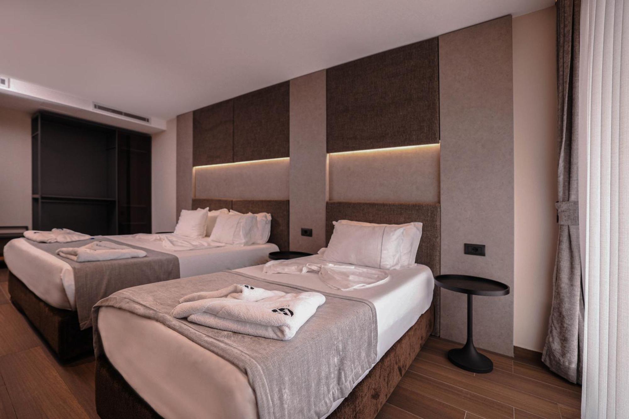 Frojd Kune Resort & Beach Hotel Shëngjin エクステリア 写真